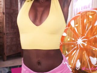 Lewd Afro Ebony Yoga Honey shows her snatch, masturbates and squirts in workout session