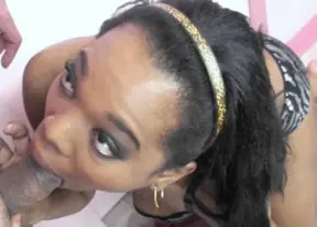 Kelly Stylz gives Jupa a blowjob