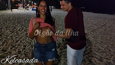 Me mamou e as câmeras de segurança pegaram a gente na areia da praia