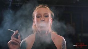 Smoke in your face FHD MP4