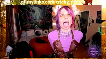 Foxxy Nymph Ahegao Tease