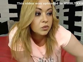 Busty Cute Woman Flashing