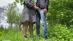 Mature stepmom does it right now!
