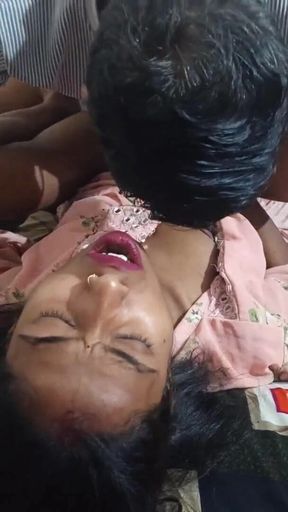 Emotional moment from &quot;Mere husband ne muje pela&quot;
