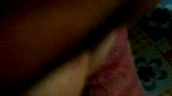 M&uuml_kemmel bir horoz parlatır