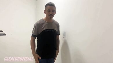 Marido watched me ride the Brazilian massagist then choked on his big cock in a gozada trio