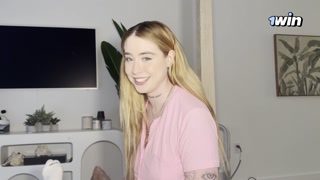 Morning Wood Sucked Off By Beautiful Green Eyed Step Sis- Rosie Rider