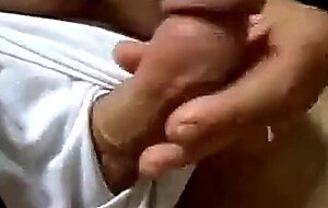 Fat Amateur Gets a Thick 5-Inch Boner