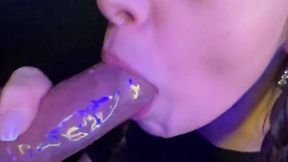 CLOSE UP - 4K HORNY CONDOM BLOWJOB I broke the condom and I take all the cum in my mouth