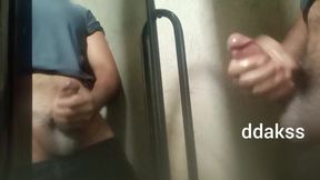 Pinoy security guard cums on mirror after riding his daughter