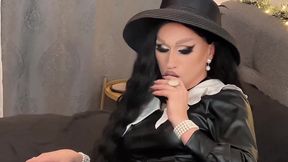 Hot Sexy Shemale Crossdress from High society