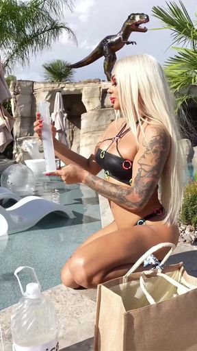 The Pool Whisperer. Eva Maxim and Kitana Montana