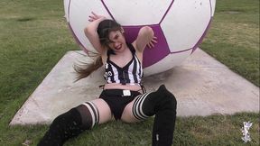 ziva fey is a referee shrinking and struggling!