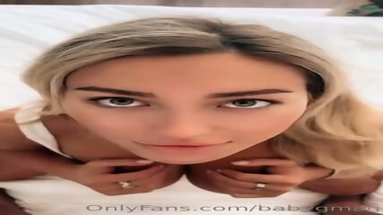 Mamando verga para su OF