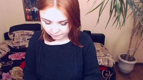 Hannah Breeze Shows Her Breasts