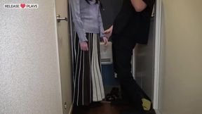 Uncensored Home Visit Revealed. a Familiar Slender Married Beauty During Her Husband’s Absence