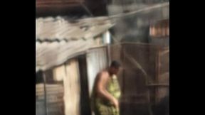 Ebony bbw caught on camera bathing