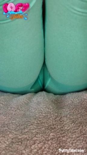 Getting My Camel Toe Wet as Fck