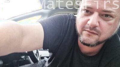 Aussie Taxi Rideshare Driver blows Str8 DILF Lifeguard