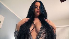 Big-ass oiled chick Ryan Smiles drilled by large black penis