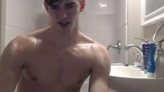 two taut Bisexous boyz Have fun And Have jointly A taut Bathroom