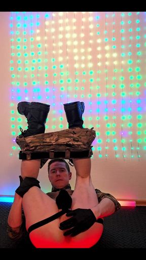 Soldier Reports for Duty