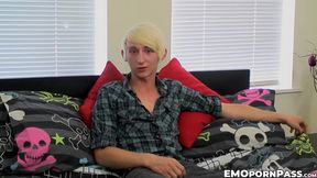 Blond Max Brown having steamy solo wanking session before climax