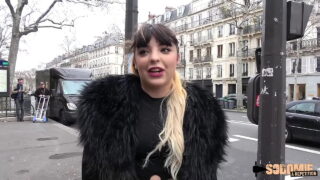 Amatör brunett fransk slampa hora i underkläder får grov anal knulla