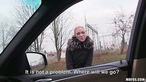 Dude fucks sex-appeal chick Cristal Caitlin by the side of the road