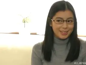 Sakuraba Hikari's Sexy Finger Play Ignites Her Passionate Masturbation