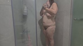 Jade shower play gigglefit
