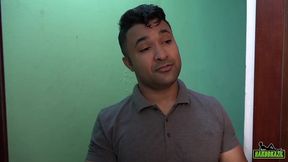 shayenne samara recebe o vizinho loupan com sua buceta e o cuzinho