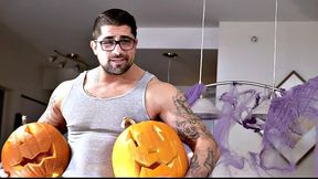 Spooky Pumpkin Surprise (Ryan Bones, Benjamin Blue)