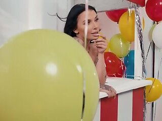 Queenie Sateen Forgets Her BF And Indulges In A Steamy Carnival Kiss With Ivy Lebelle