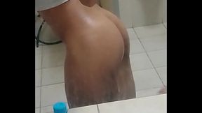 Mi macho me aceita el culo hasta que quede un gran culo jugoso