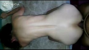 Dei a bundinha no escurinho pra minha m&atilde_e n&atilde_o perceber