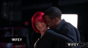 WIFEY Fiery Redheaded Hotwife Samantha Sinz Goes Crazy For BBC