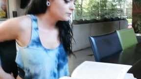 Bootylicious stepsister fucks, ends with cum on booty