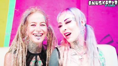 Wild FFM Anal Threesome Huge Cock, Bouncing Fake Tits & Filthy Alternative Sluts