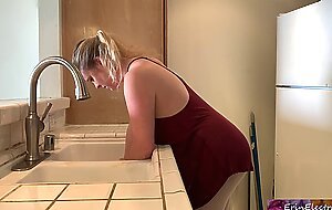 stepmom stuck in the sink gets 's dick in her while trying to get free - erin electra