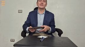 Perv Psychologist. Foot fetish shock therapy (Spanish dub, without subtitles)