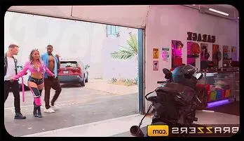 Sultry Seduction: Hayley Davies' 4K Threesome Adventure