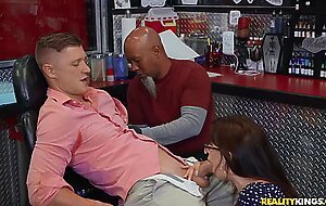 Only skin deep, Isabel Moon