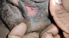 Indian girl small pussy licking and showed her pussy on the bed on her boyfriend