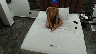 Modelo webcam colombiana en su primer casting