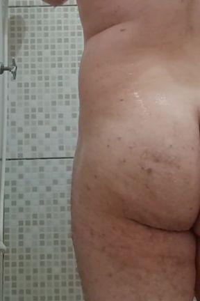 I'm the Naughty Girl of My Cousin Gabriel