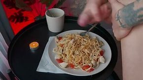 This pasta sauce tastes familiar