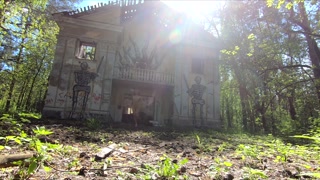 Naked selfie walk to the destroyed building