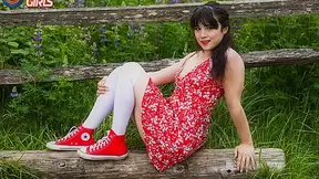 GROOBYGIRLS - Cailey Katts Debut Will Make You Play Cum