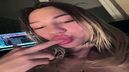 Elizabeth Teasing And BTS